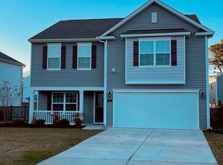 303 Ginger Dr, New Bern, NC 28560