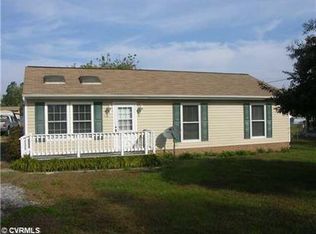 24112 River Rd, Petersburg, VA 23803