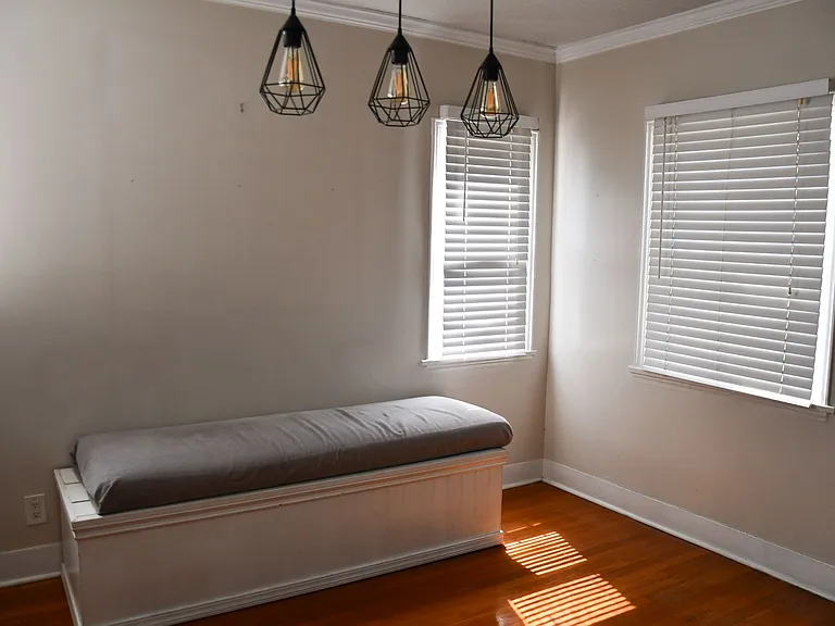 629 W Culver Ave — Photo 13