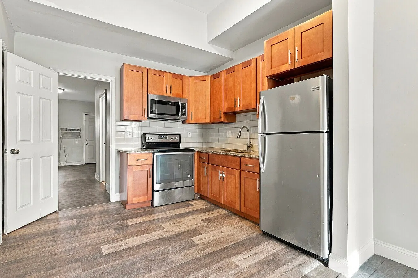 1 bed, $1,195 — Photo 1