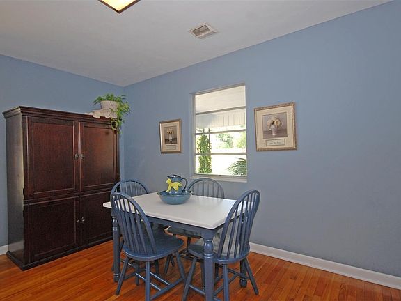 4th image of 3824 Gerhardt Dr