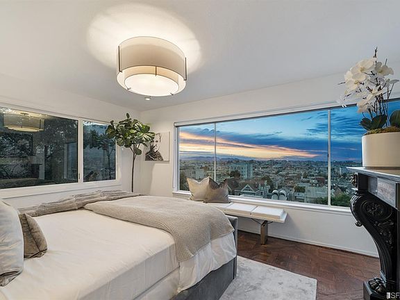 4th image of 35 Alpine Ter APT 5
