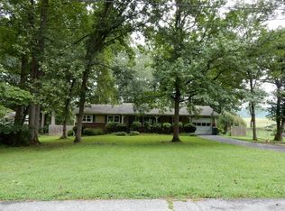 114 Cannon Dr, Hendersonville, NC 28792
