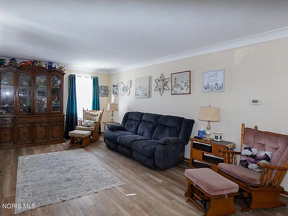 2nd image of 724 Edith Ave