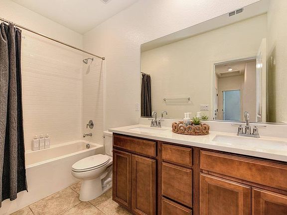 4th image of 12805 Herringbone Way