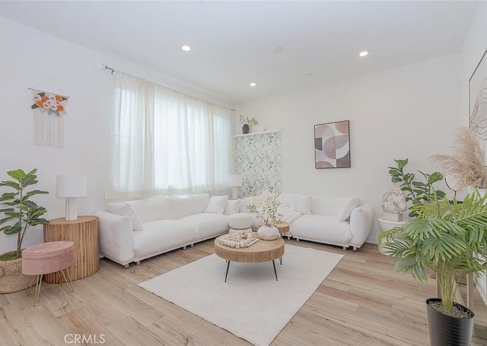 1st image of 53 Aria St