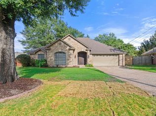 19173 Greenleaf Dr, Flint, TX 75762