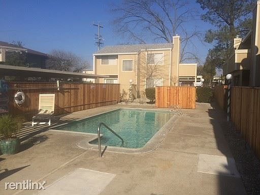 2nd image of 2330 Hurley Way APT 6