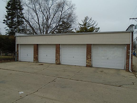 4th image of 5416 W Waveland Ave