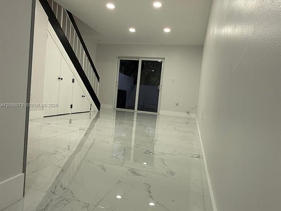 4th image of 11795 SW 18th St APT 7-31