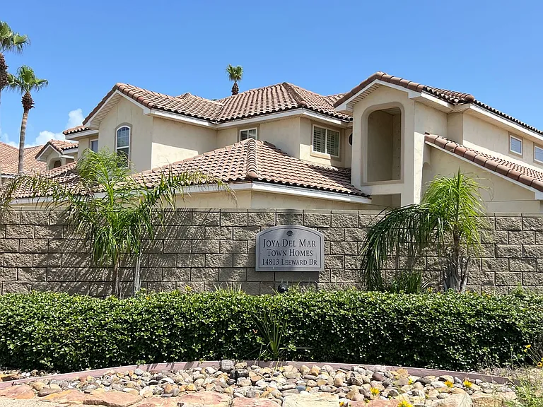 14813 Leeward Dr #404 — Photo 48