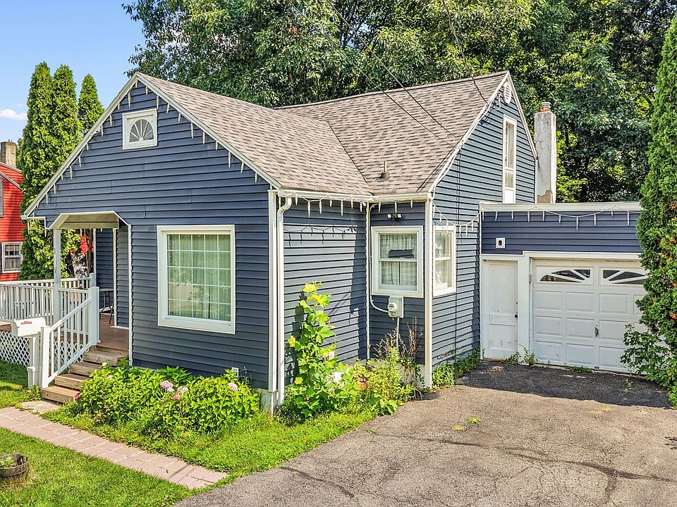 1st image of 321 Torrance Ave