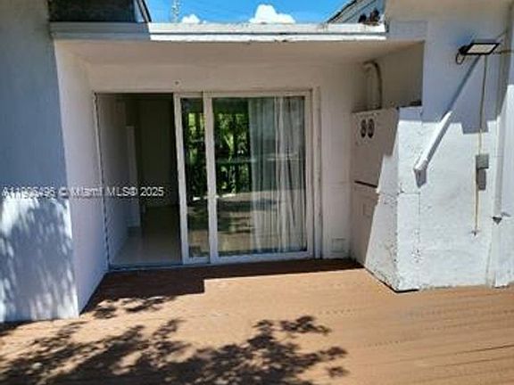 2nd image of 7707 Hawthorne Ave #0
