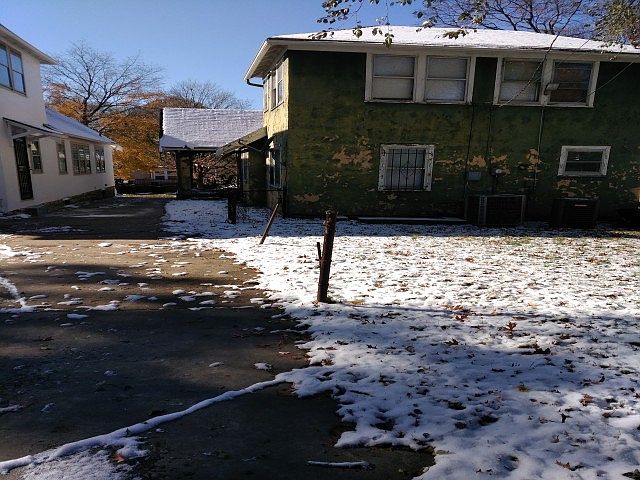 1st image of 6411 S Benton Ave