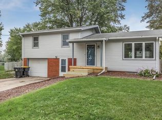 1307 Hyvue St, Adel, IA 50003