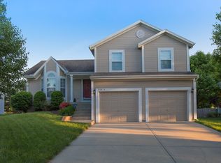20813 W 118th Ter, Olathe, KS 66061