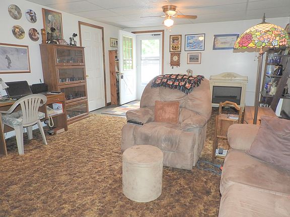 5th image of 42 Newell Ave