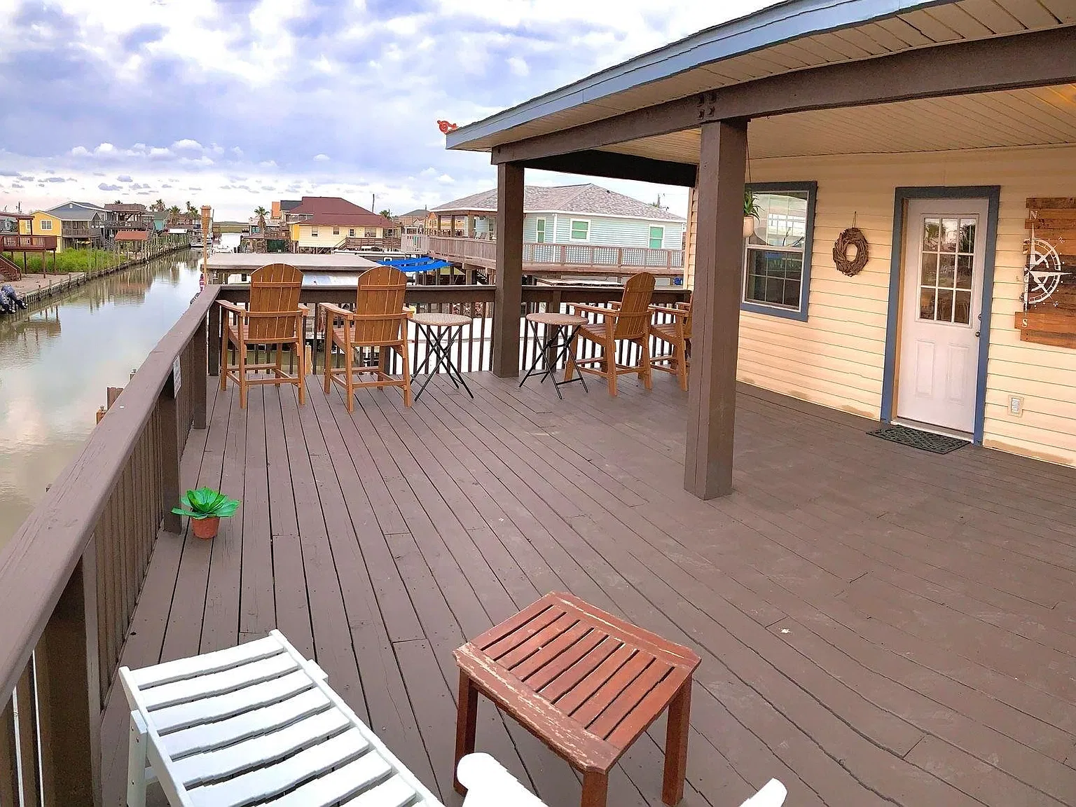 3 bed, 2.5 bath, 1056 sqft, $2,750 — Photo 1