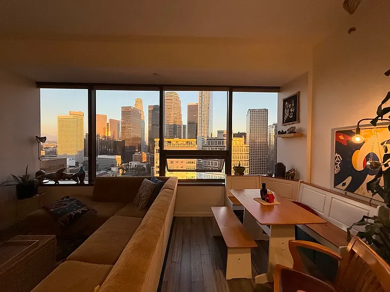 1100 Wilshire Blvd #2010 — Photo 1