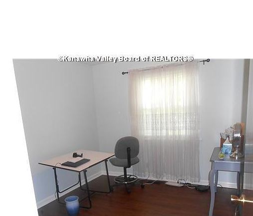 5th image of 5419 Karen Cir