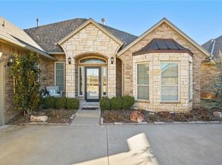 12708 Chateaux Rd, Oklahoma City, OK 73142