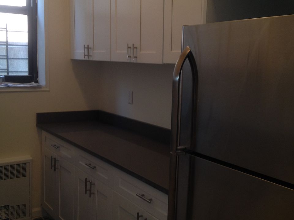 1st image of 6725 Clyde St #50