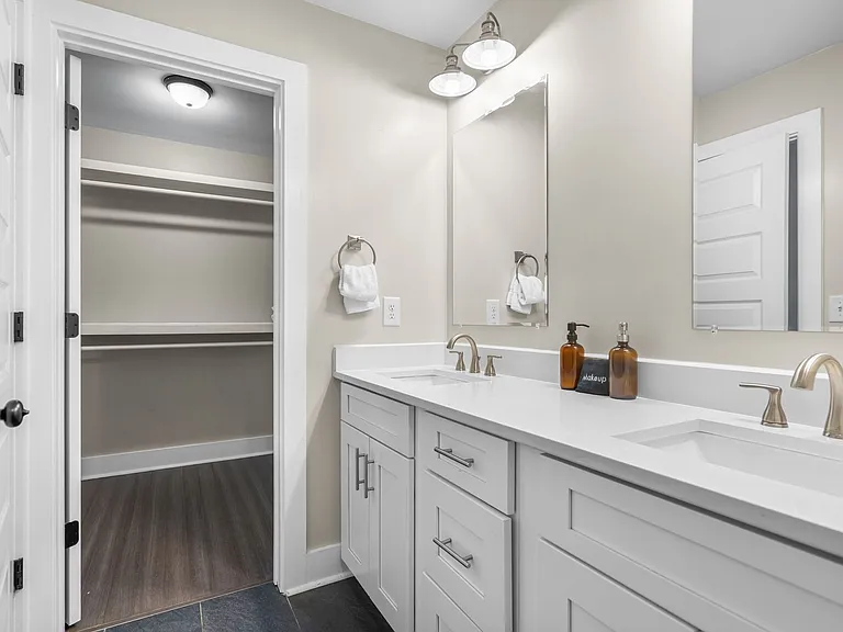 849 Cherokee Ave #10 — Photo 19