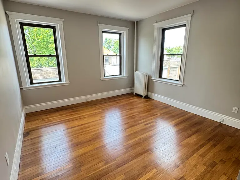 2013 Commonwealth Ave #1R — Photo 6