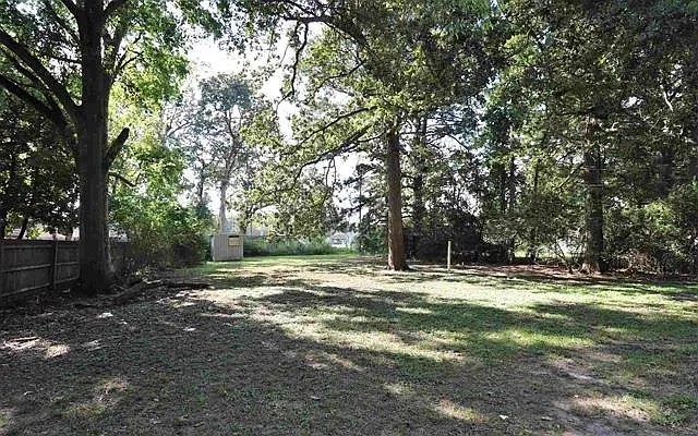 103 Old Bastrop Rd — Photo 2