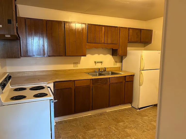 397 Highland Ave SW #305 — Photo 4