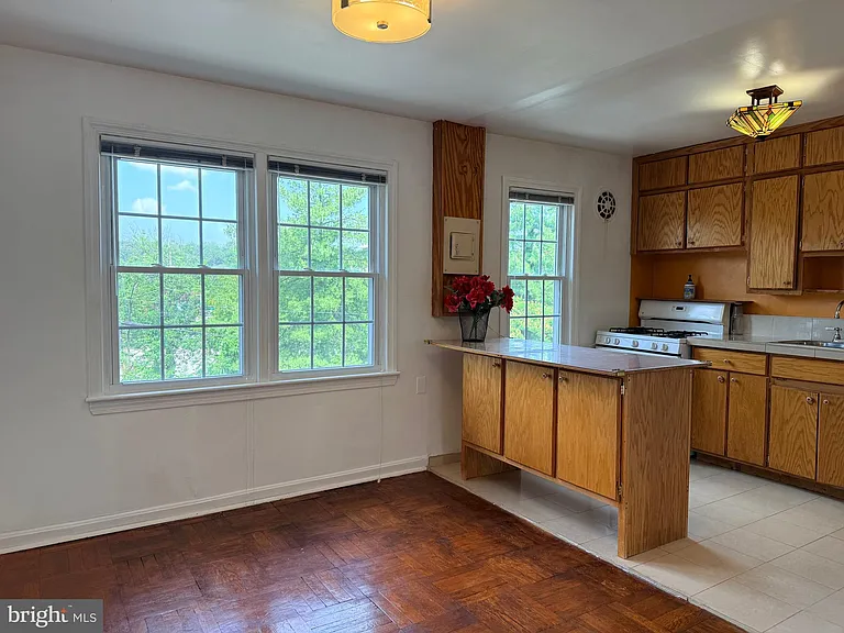 6514 Potomac Ave #C1 — Photo 4