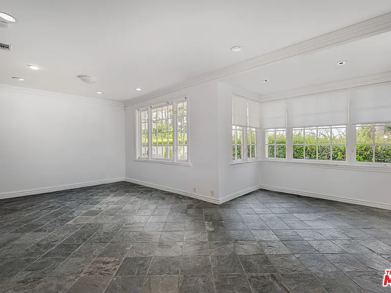 1201 Loma Vista Dr — Photo 19