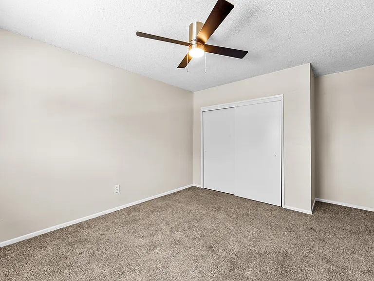 12511 Orrway Dr #4 — Photo 34