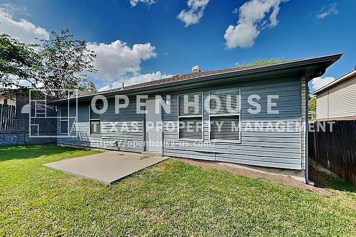 2505 Avalon Creek Way — Photo 19