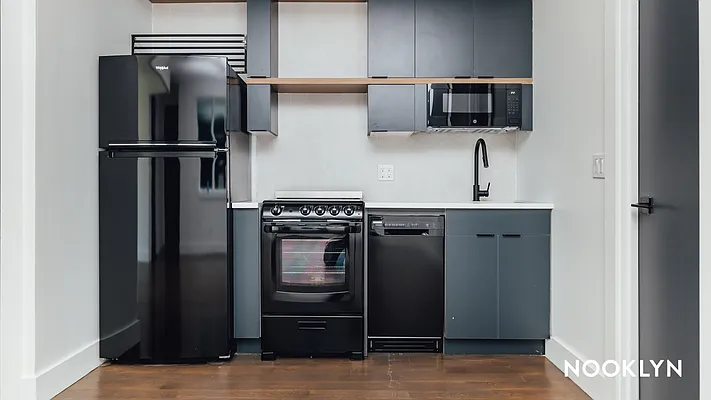 Rented by Nooklyn NYC LLC | media 38