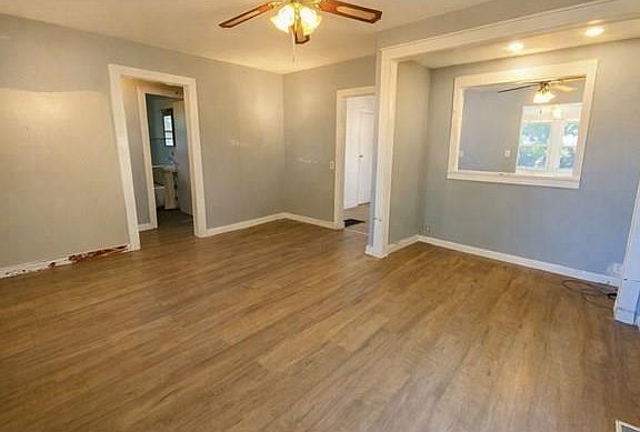 4th image of 217 Monon Dr