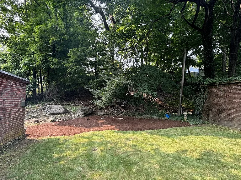 132 Eliot St — Photo 3