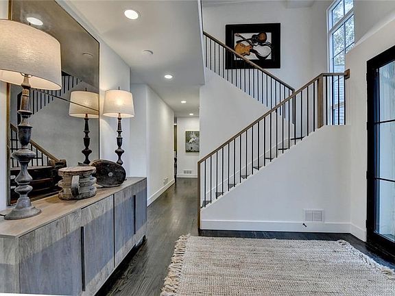 3rd image of 1789 Riverside Rd