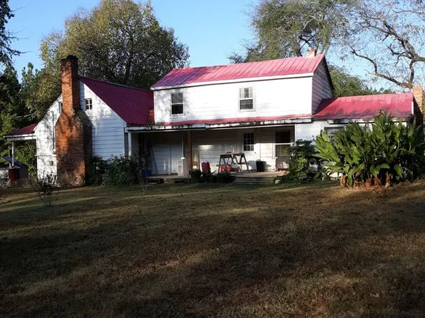 605 Franklin Rd, Semora, NC 27343