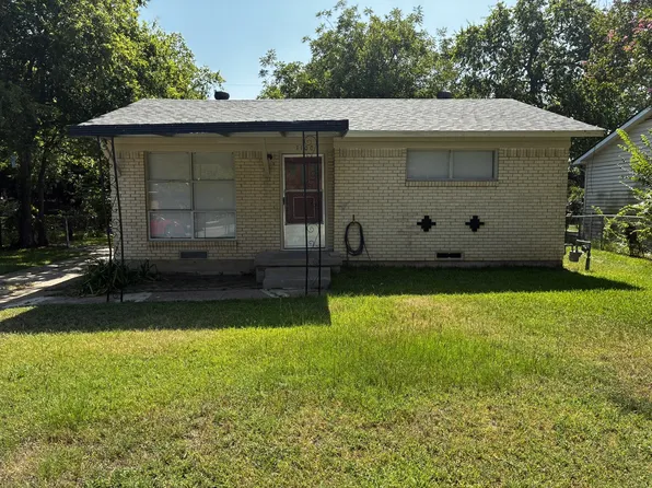1100 Powell Cir, Mesquite, TX 75149