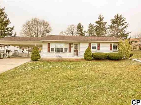 33 Bellaire Ave, Carlisle, PA 17013