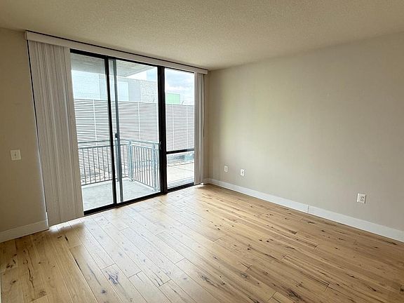 5th image of 50 Florida Ave NE APT 517