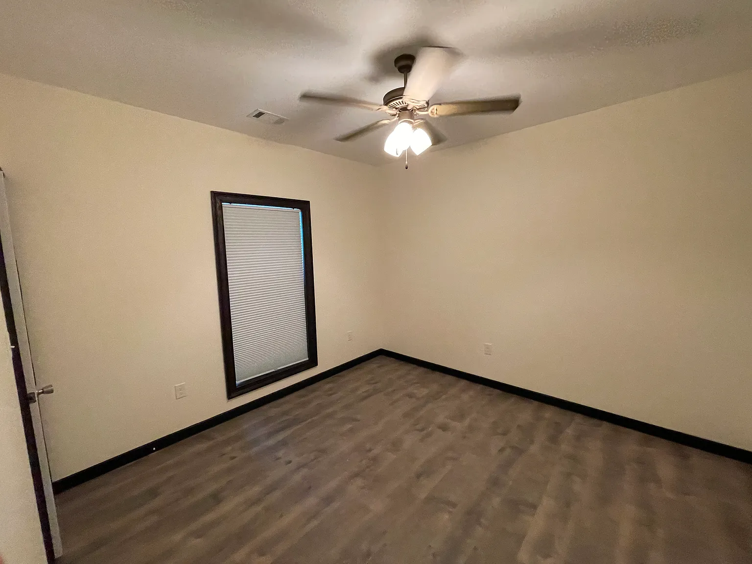 4 bed, 1850 sqft, $1,850 — Photo 3