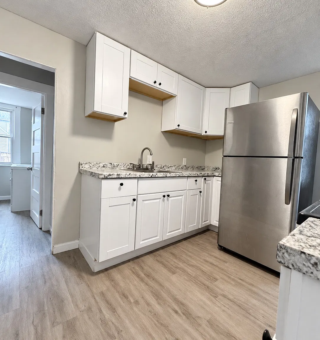 2 bed, $1,995 — Photo 2