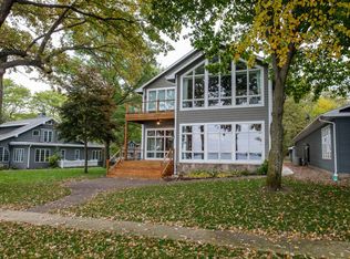 27 Prairie Ln, Arnolds Park, IA 51331