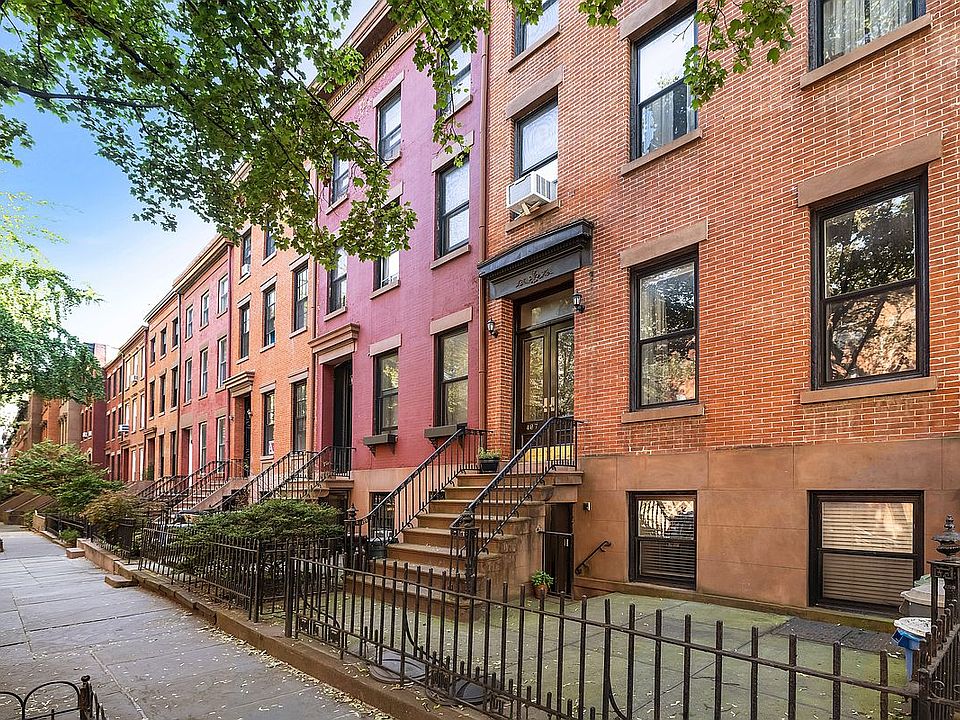1st image of 487 Henry St