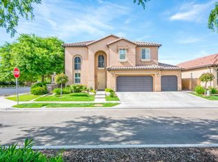 5803 E Grove Ave, Fresno, CA 93727