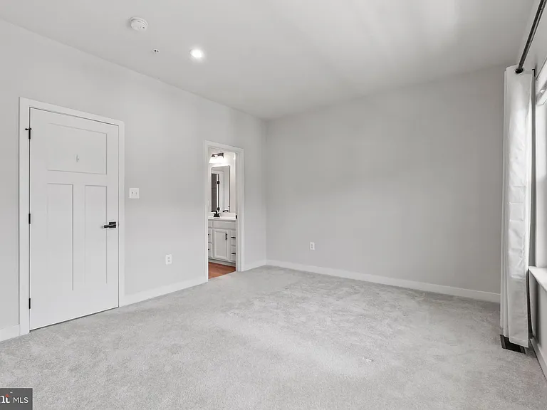 9826 Posterity Ln — Photo 26