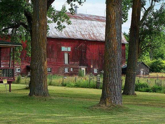 Barn