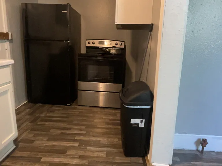 126 W Davis St #126 — Photo 7